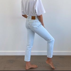 Levi’s Wedgie Jeans in Faint Hearted Clean